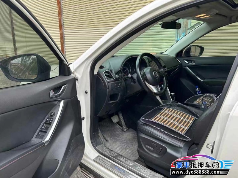 15年马自达CX-5轿车抵押车出售