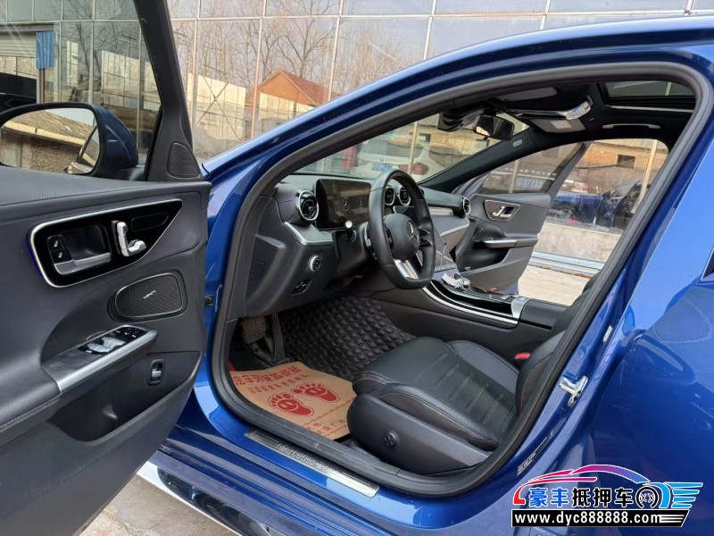 22年奔驰C轿车抵押车出售