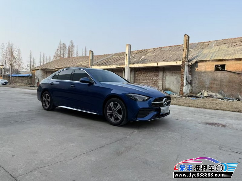 22年奔驰C轿车抵押车出售