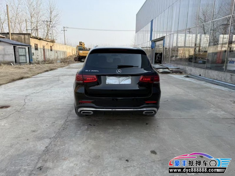 20年奔驰GLC轿车抵押车出售