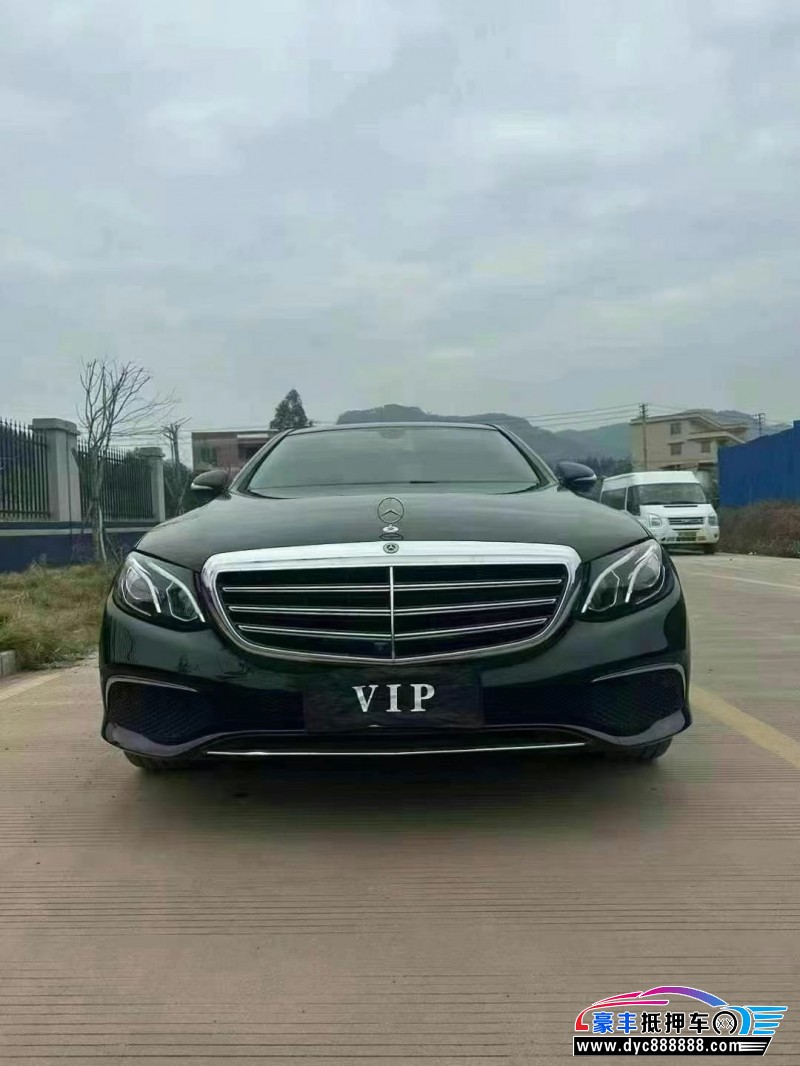 20年奔驰E轿车抵押车出售