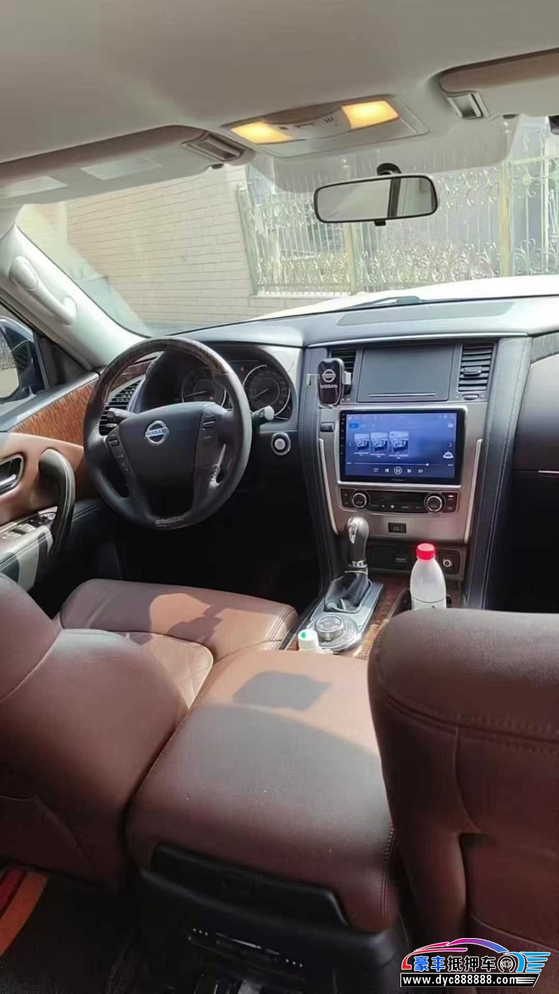 20年日产途乐轿车抵押车出售