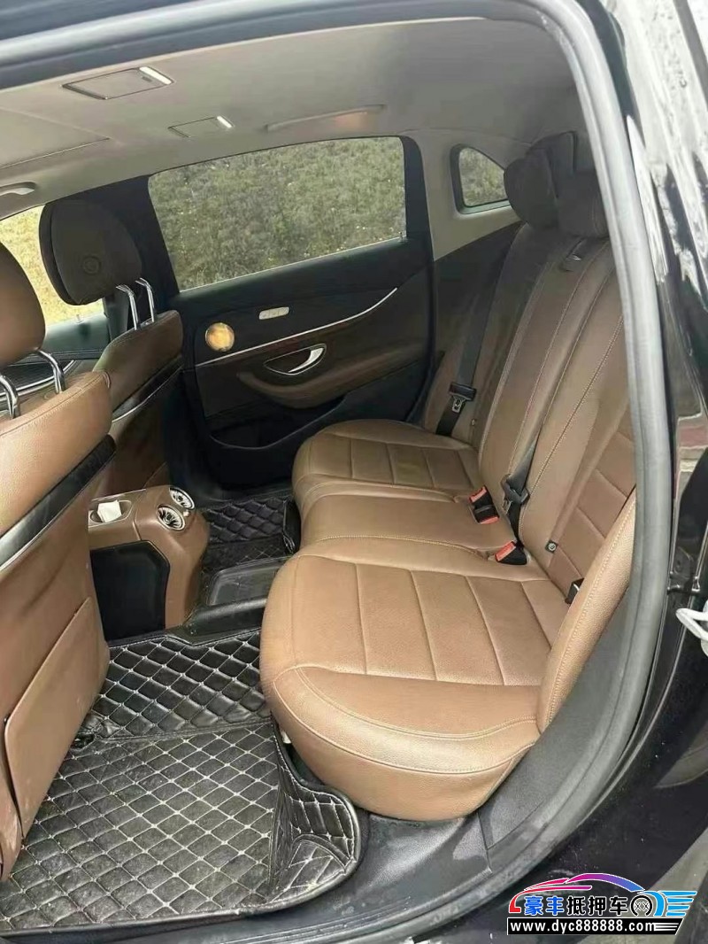 20年奔驰E轿车抵押车出售