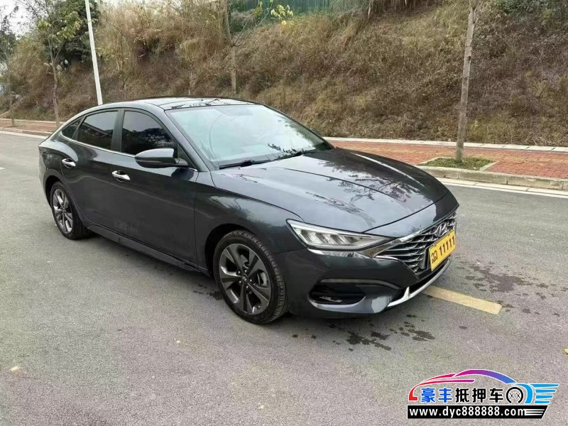 21年现代菲斯塔轿车抵押车出售