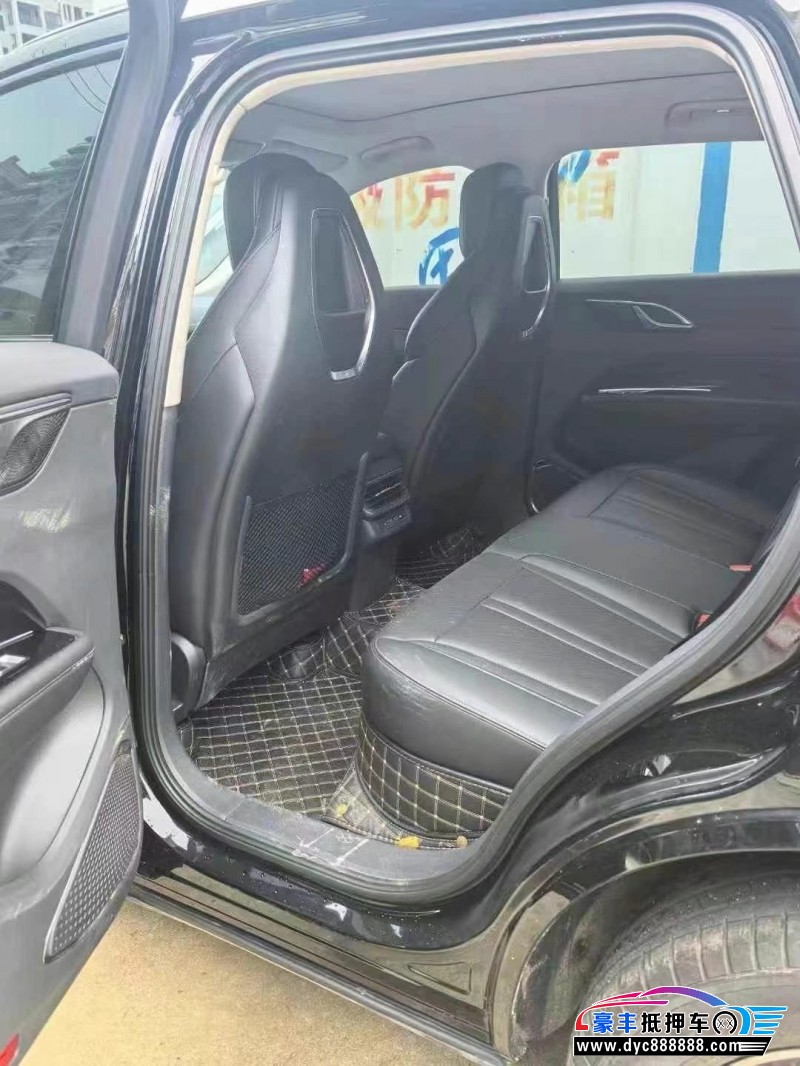 24年红旗HS3轿车抵押车出售