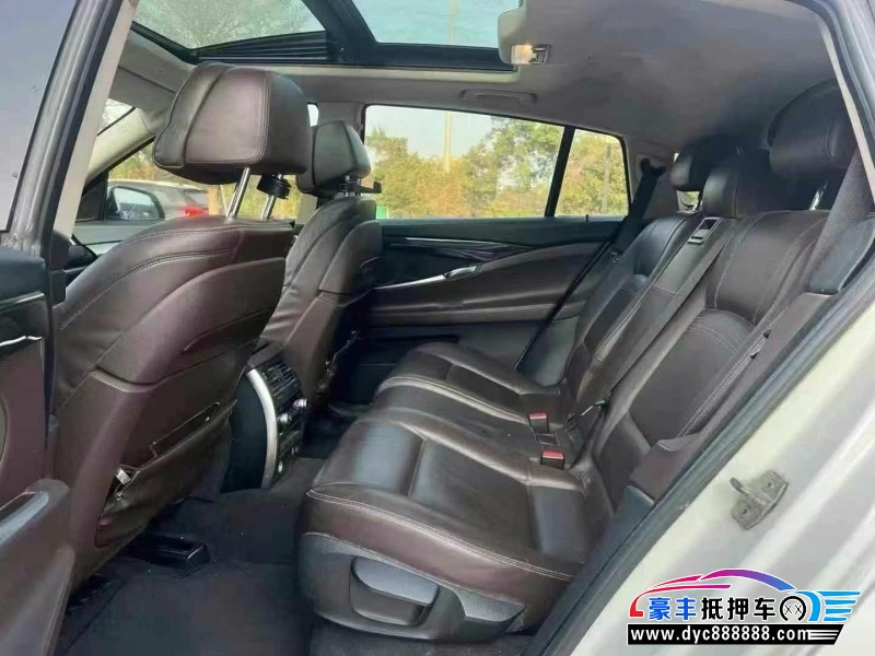 14年宝马5系GT轿车抵押车出售