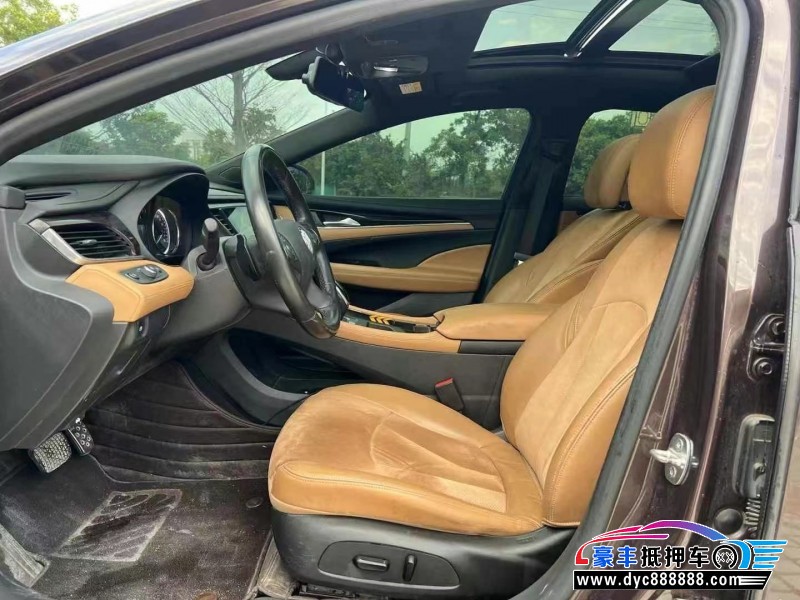 17年别克君越轿车抵押车出售