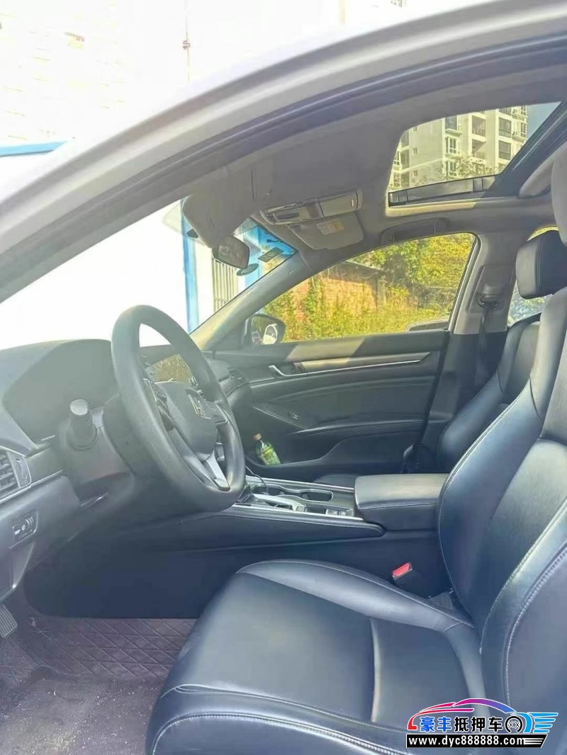 20年本田雅阁轿车抵押车出售