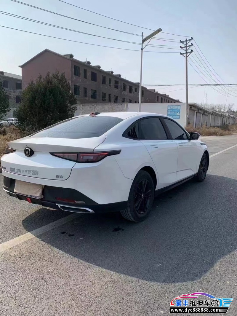 24年长安逸达轿车抵押车出售