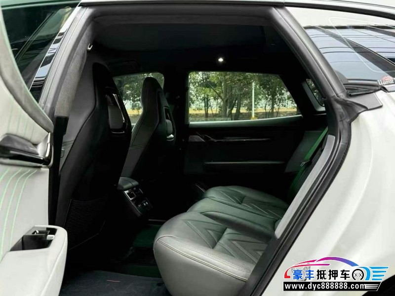 23年极氪001轿车抵押车出售