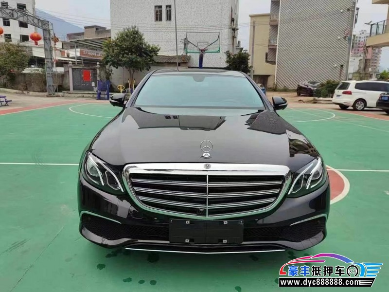 20年奔驰E轿车抵押车出售