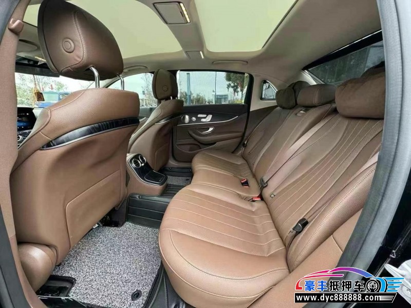 23年奔驰E轿车抵押车出售