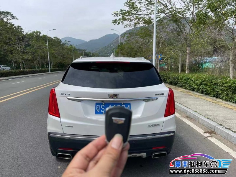 16年凯迪拉克XT5轿车抵押车出售