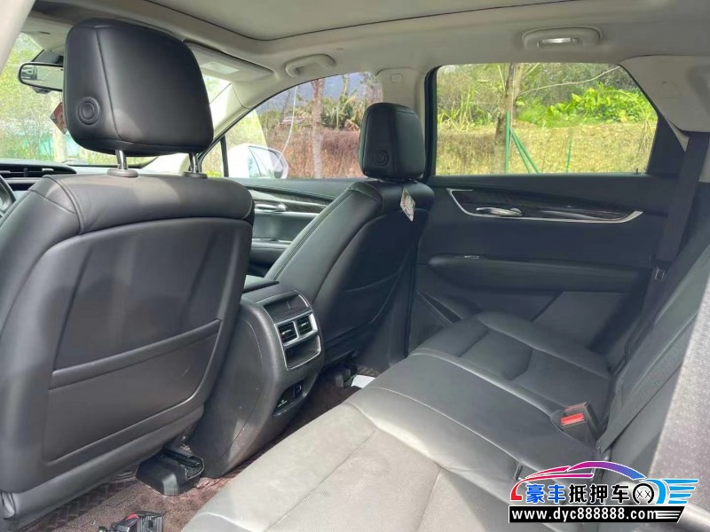 16年凯迪拉克XT5轿车抵押车出售