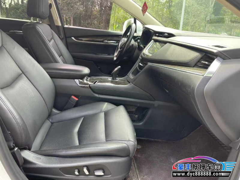 16年凯迪拉克XT5轿车抵押车出售