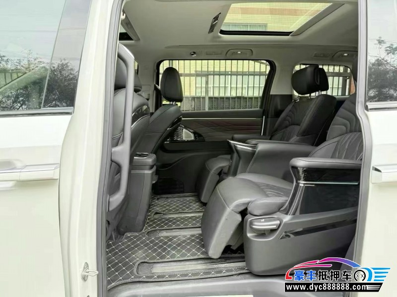 24年传祺M8轿车抵押车出售