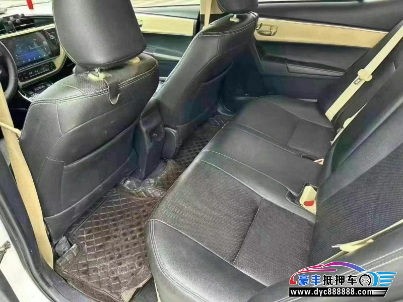 17年丰田卡罗拉轿车抵押车出售