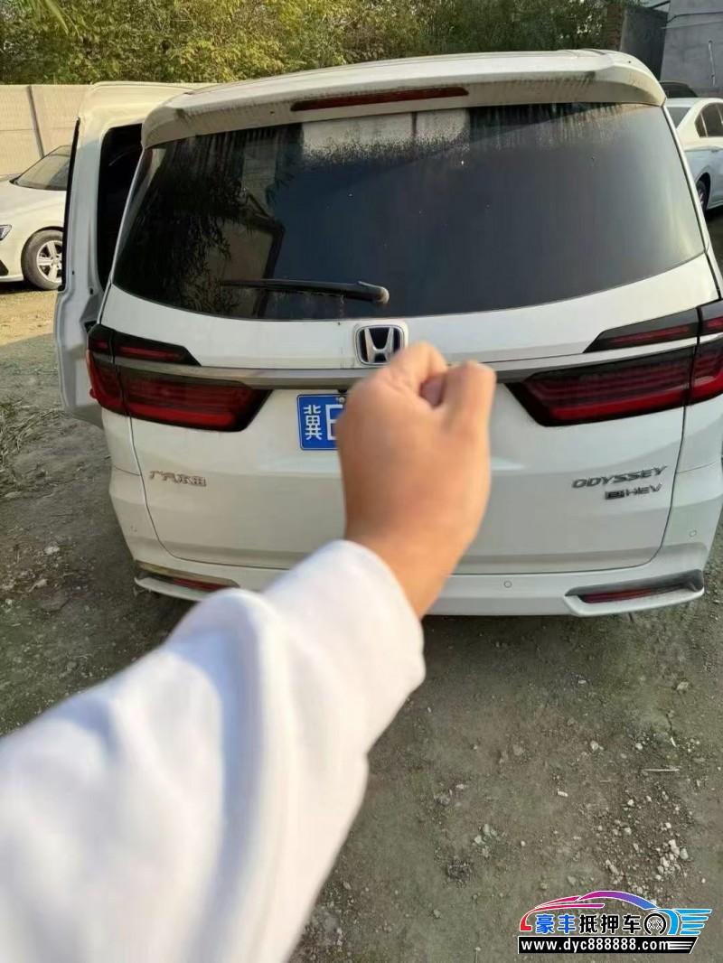 22年本田奥德赛轿车抵押车出售