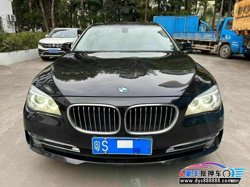 14年宝马7系轿车抵押车出售