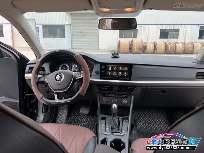 22年大众朗逸轿车抵押车出售