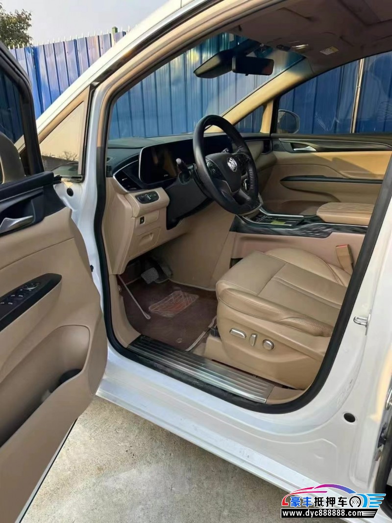 21年别克GL8MPV抵押车出售