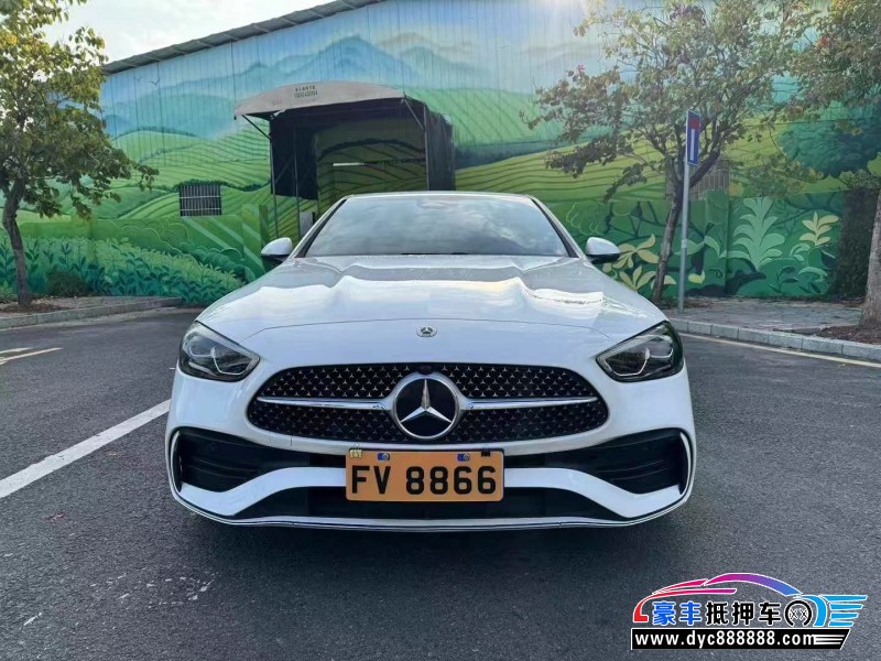 22年奔驰C轿车抵押车出售