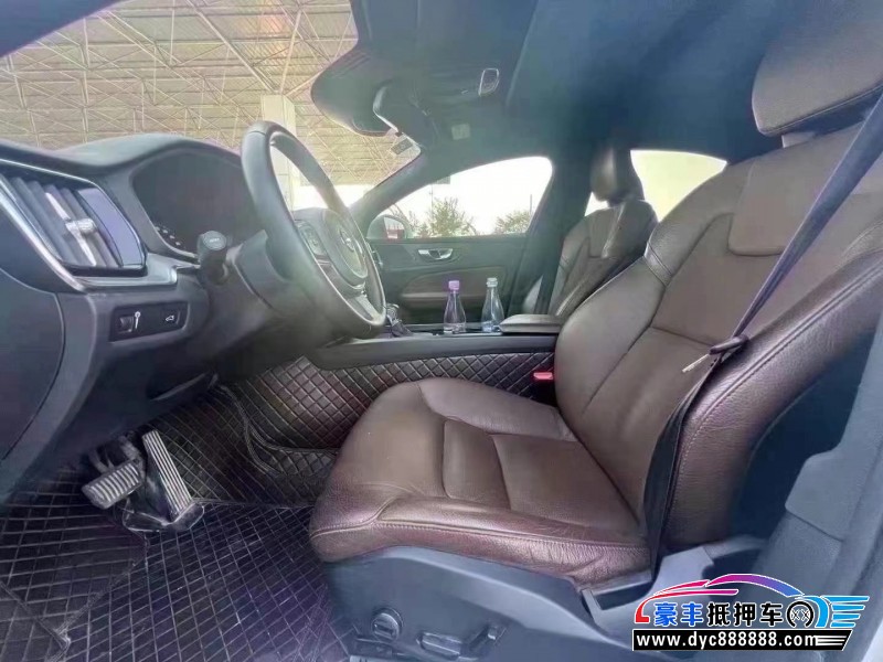 20年沃尔沃S60轿车抵押车出售