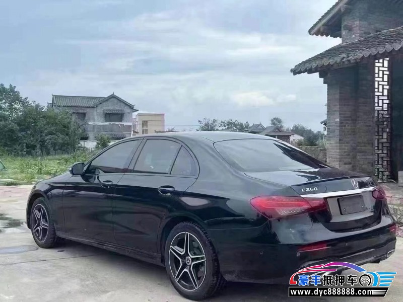 23年奔驰E轿车抵押车出售