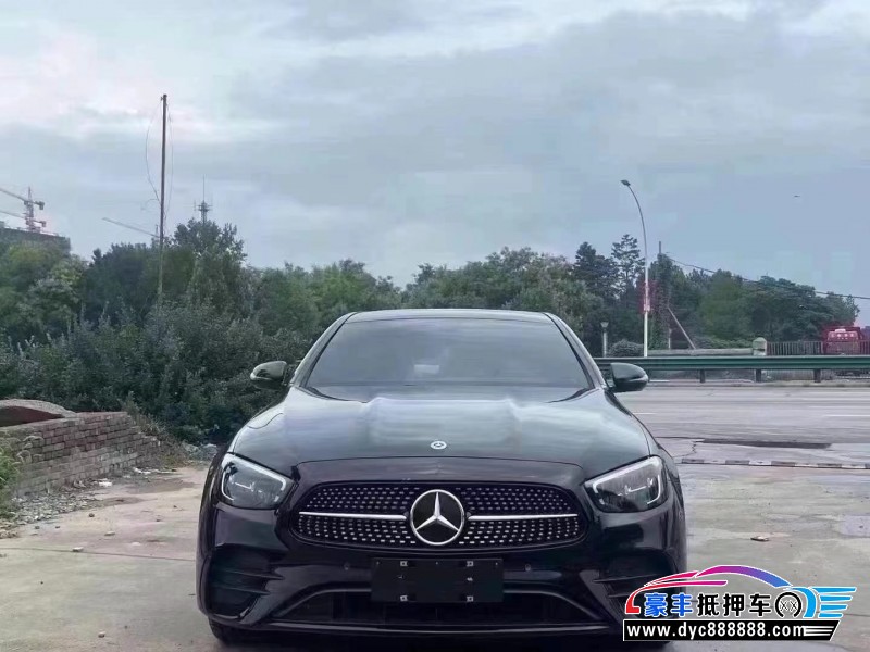 23年奔驰E轿车抵押车出售