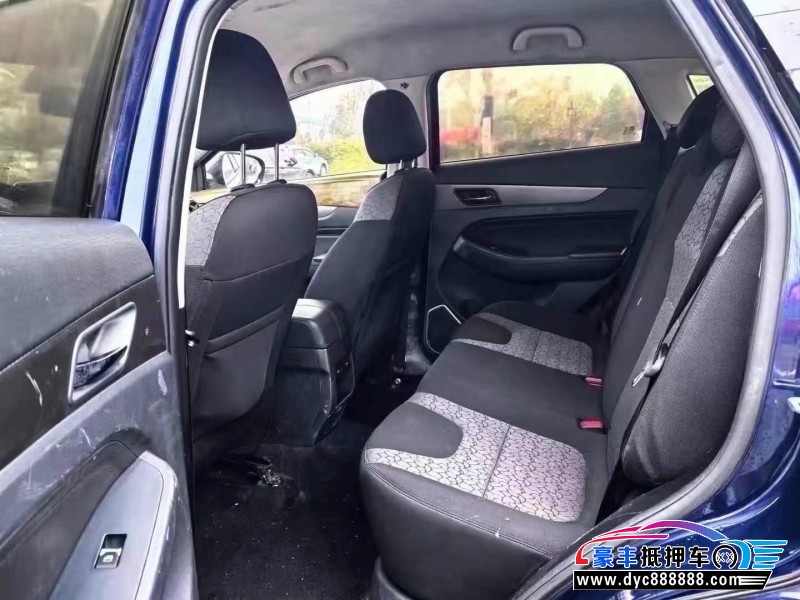 19年北汽绅宝智道轿车抵押车出售