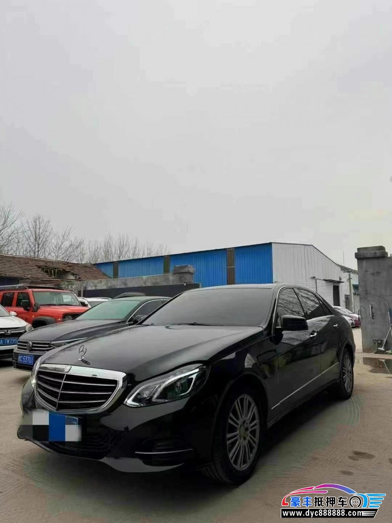 10年奔驰E轿车抵押车出售