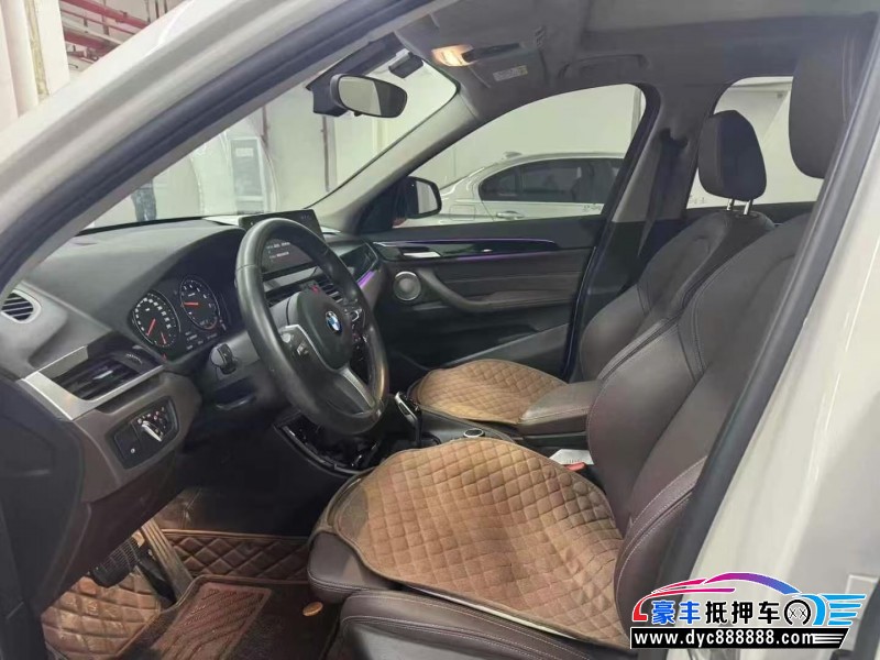 22年宝马X1轿车抵押车出售