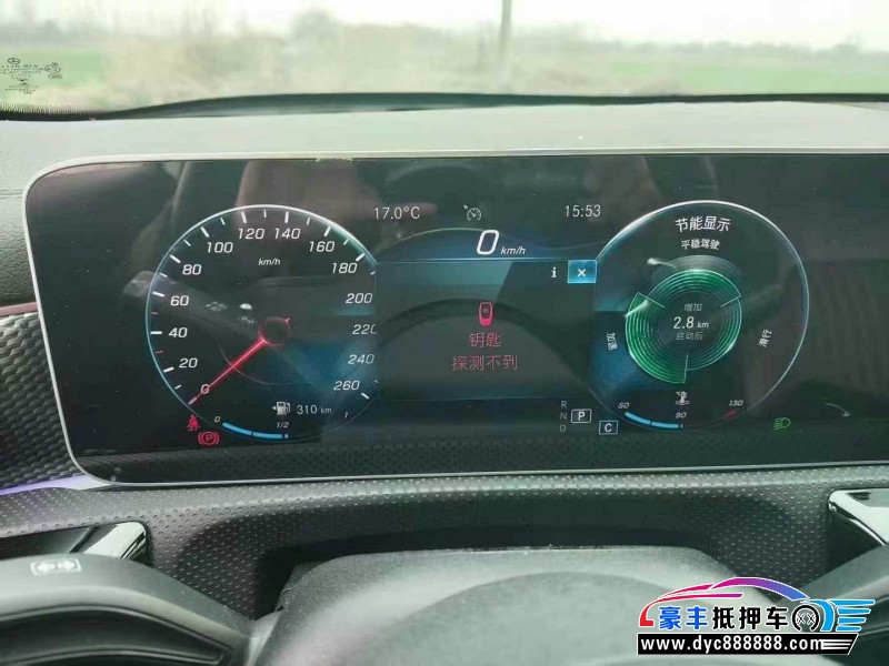 19年奔驰A轿车抵押车出售