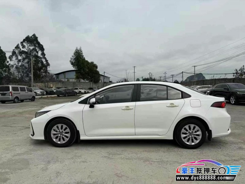 22年丰田卡罗拉轿车抵押车出售