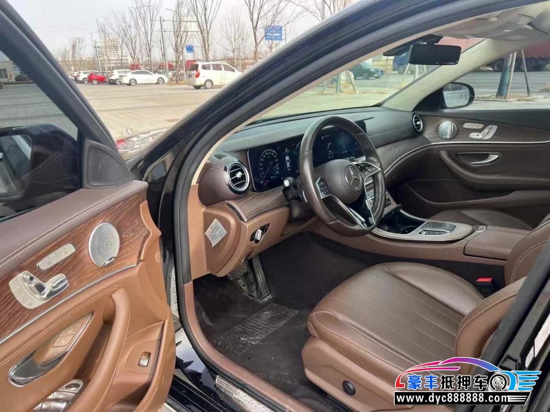 21年奔驰E轿车抵押车出售