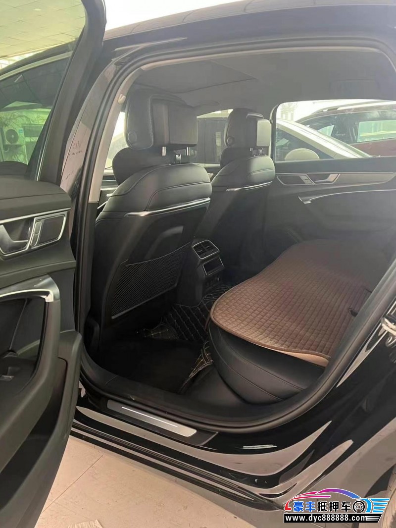 24年奥迪A6轿车抵押车出售