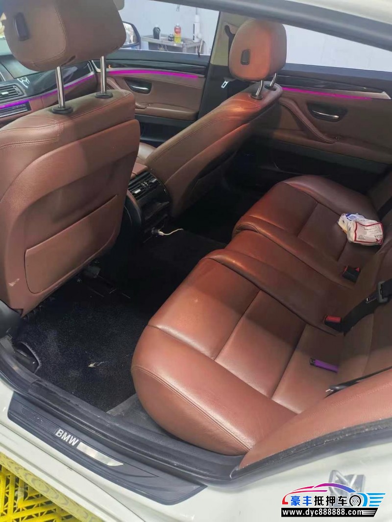 15年宝马5系轿车抵押车出售