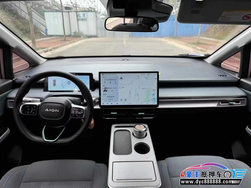 24年埃安Y80轿车抵押车出售