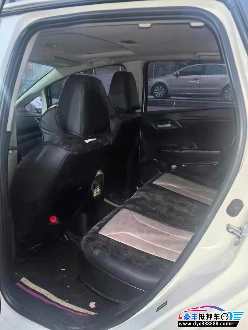 19年本田飞度轿车抵押车出售