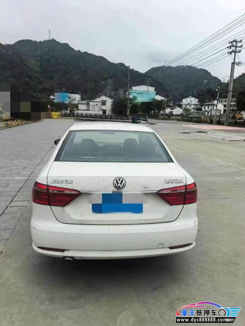 16年大众朗逸轿车抵押车出售