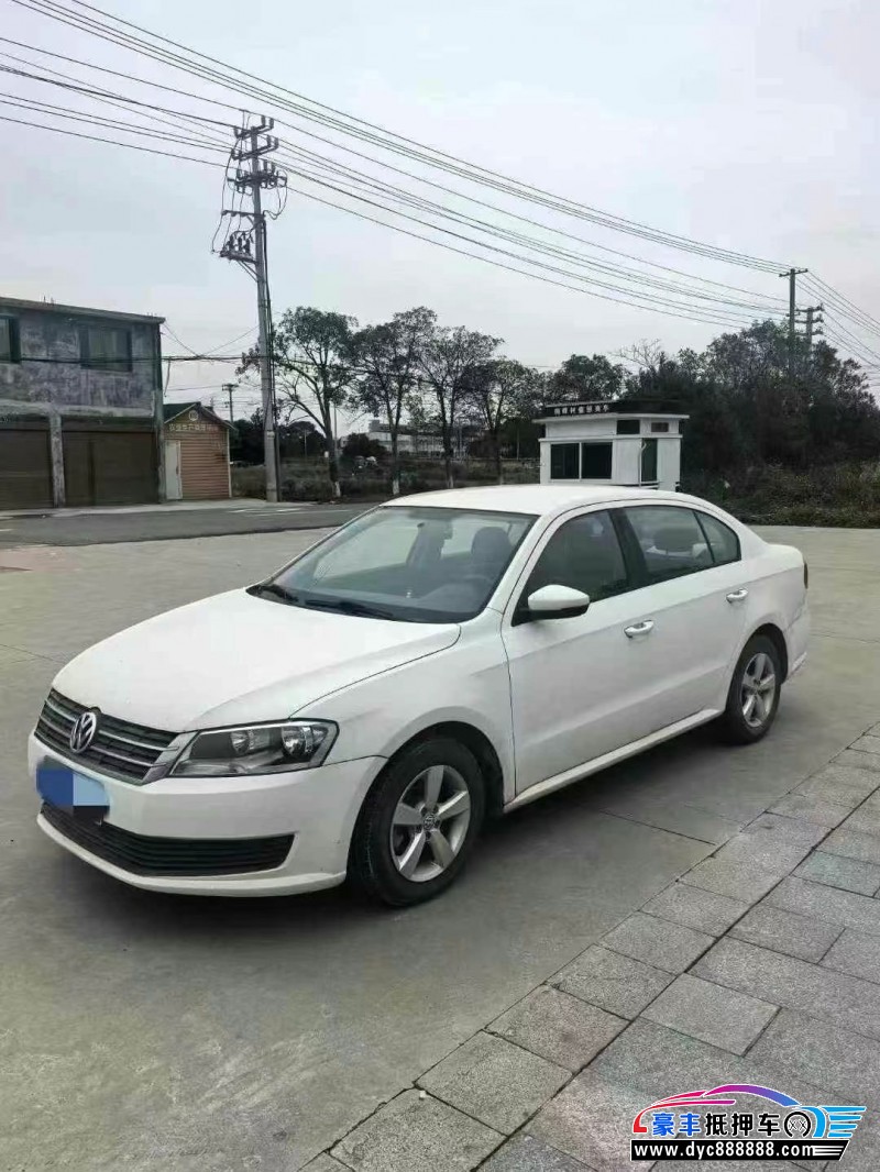 16年大众朗逸轿车抵押车出售