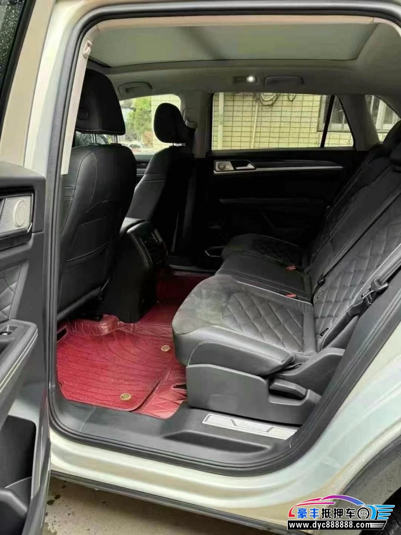 19年大众途昂轿车抵押车出售