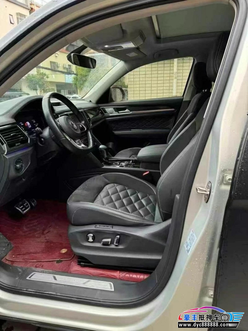 19年大众途昂轿车抵押车出售