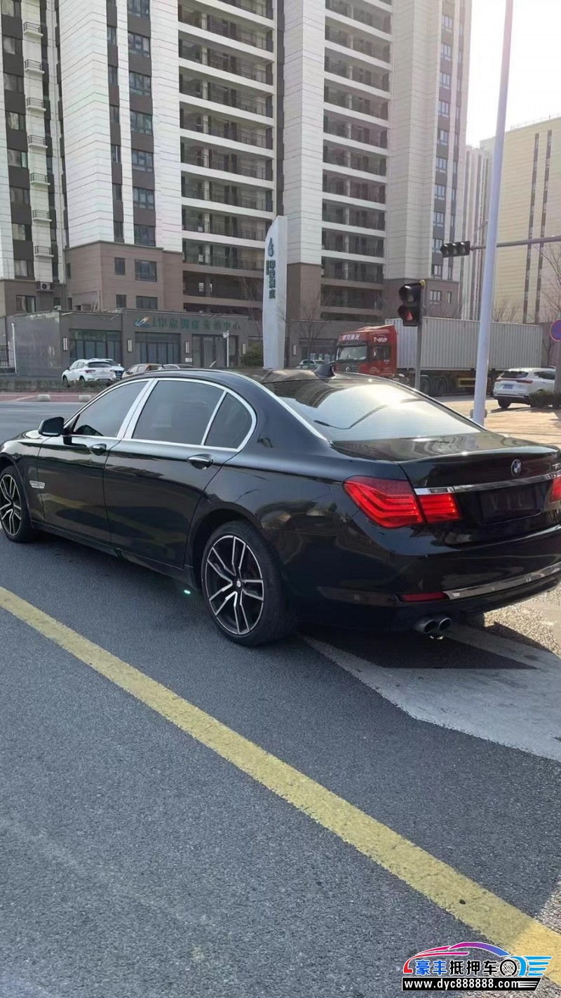 11年宝马7系轿车抵押车出售