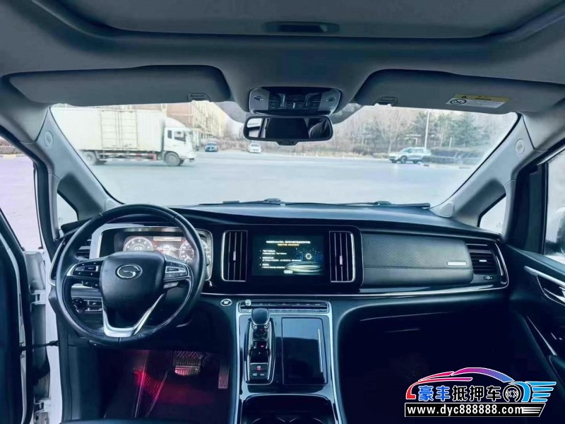 20年传祺M8轿车抵押车出售