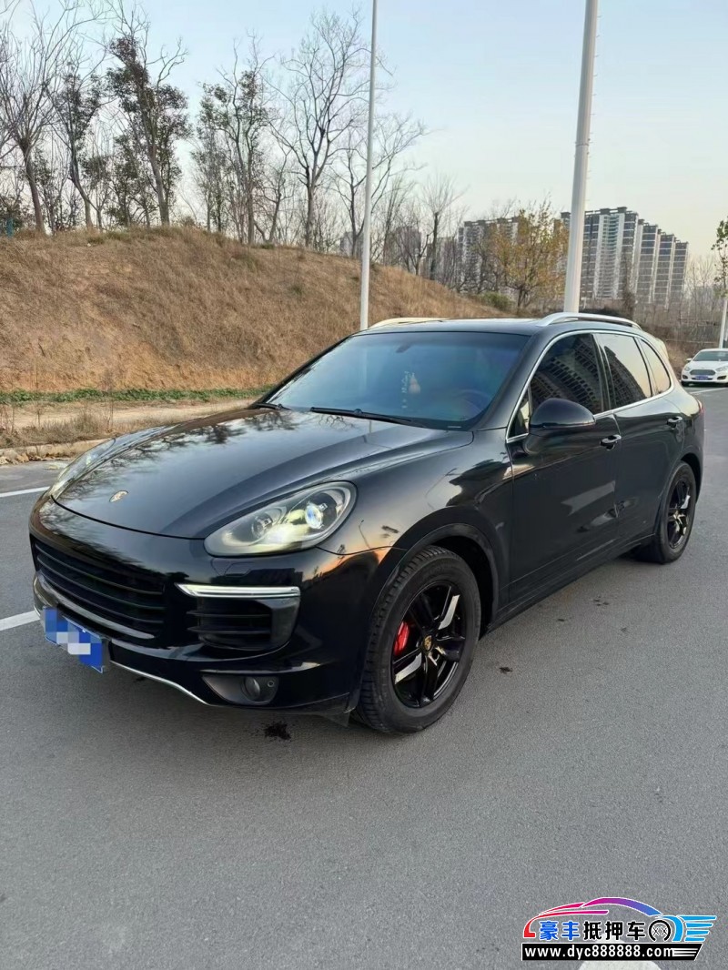 16年保时捷卡宴轿车抵押车出售