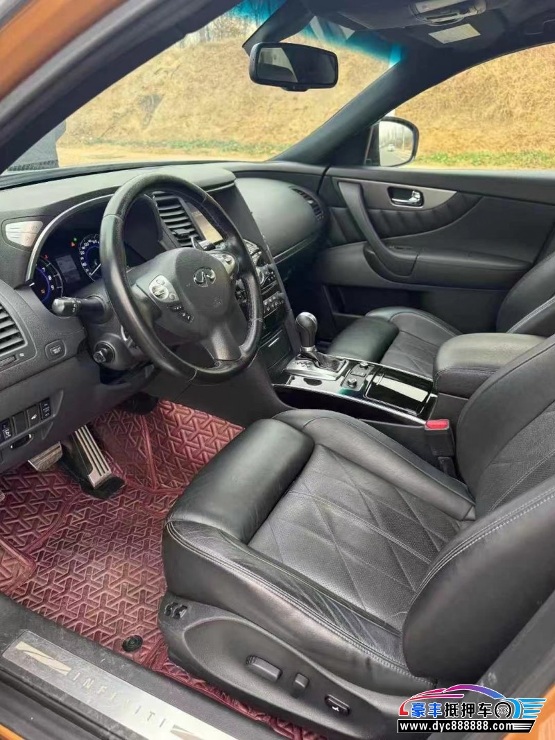 17年英菲尼迪QX70轿车抵押车出售