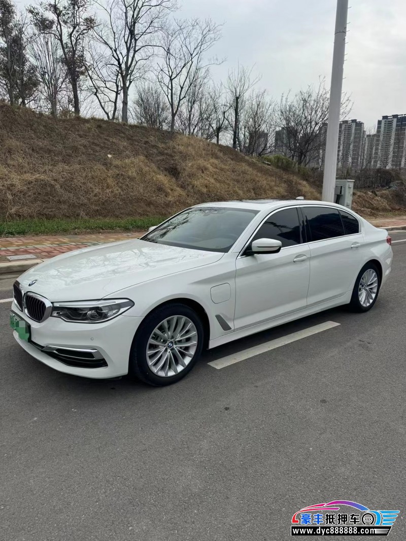 21年宝马5系轿车抵押车出售