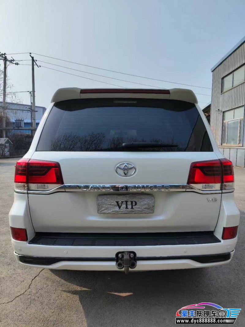 19年丰田兰德酷路泽（陆巡）轿车抵押车出售