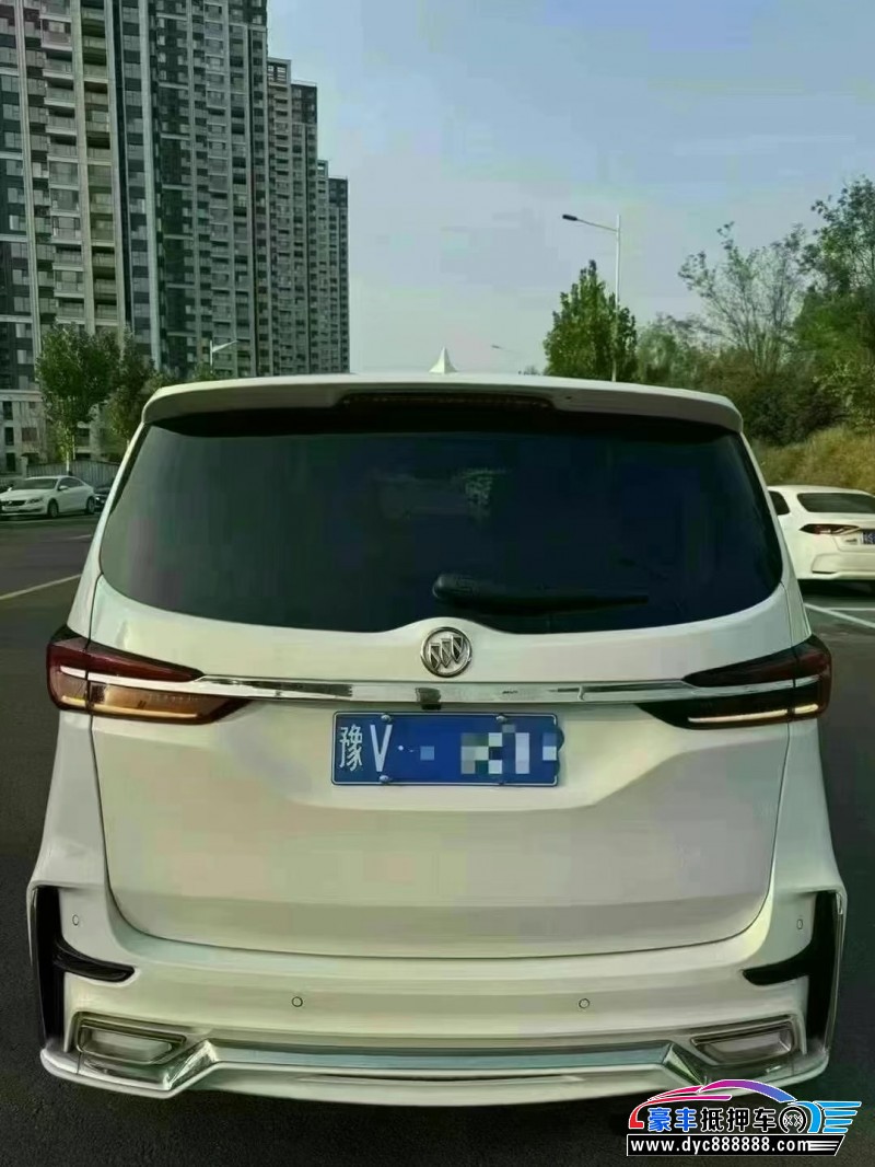 20年别克GL8轿车抵押车出售